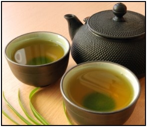 Learn how to use green tea fat burning properties to lose weight.