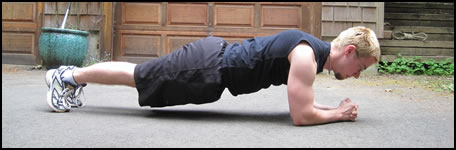 Plank exercises: The 4-point plank.
